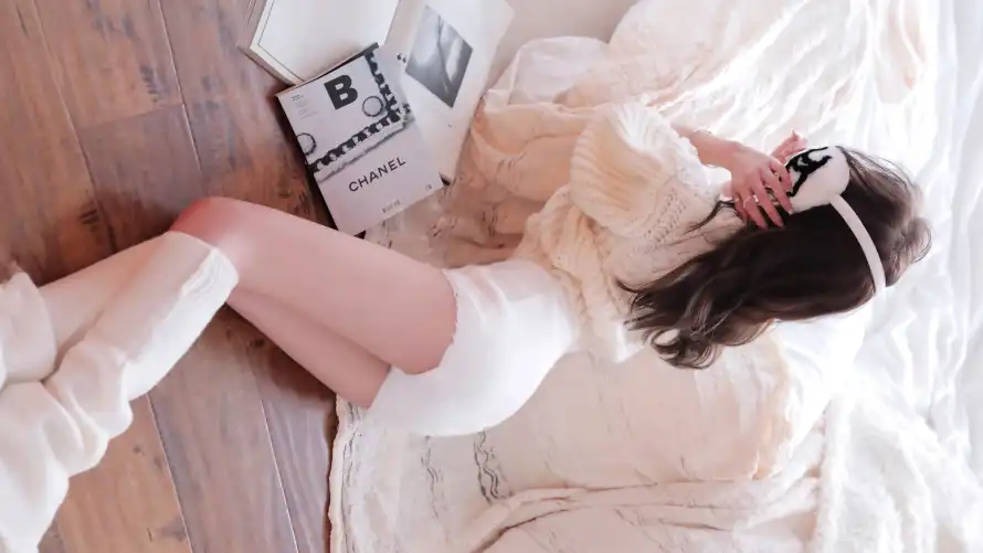 4k真人壁纸-美女和-免费下载「哲风壁纸」