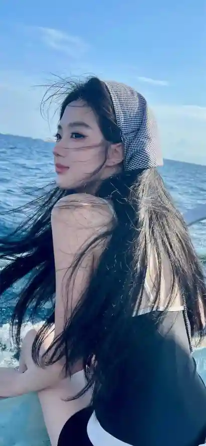 4k大海壁纸 - 美女 - 手机壁纸 - wallpaper「哲风壁纸」