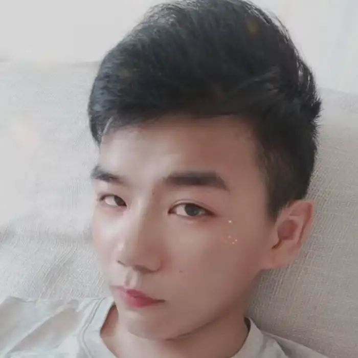 尸 祖 : 萤 勾的头像