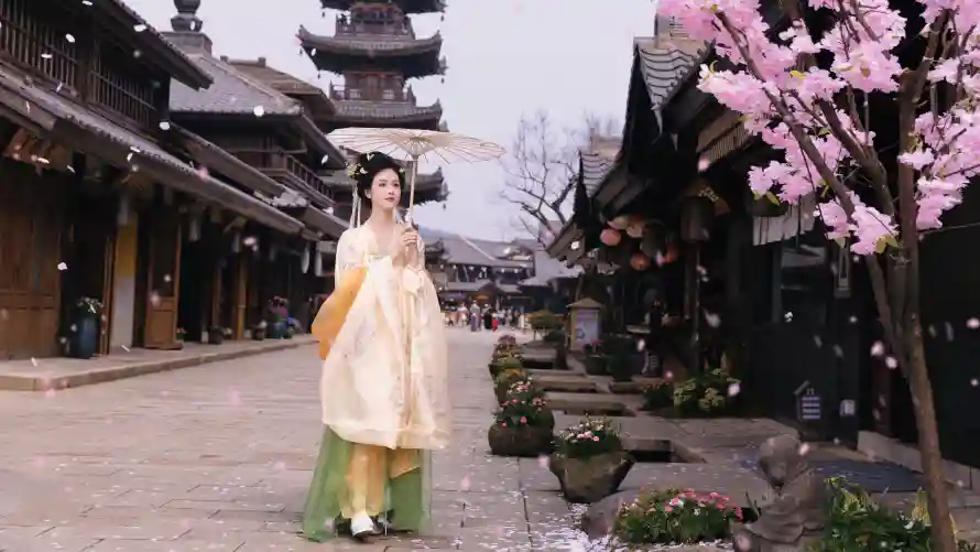 5k女明星壁纸-陈都灵和-壁纸推荐「哲风壁纸」