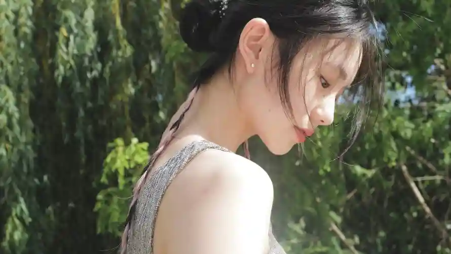 4k刘浩存壁纸-女明星 - -免费下载「哲风壁纸」