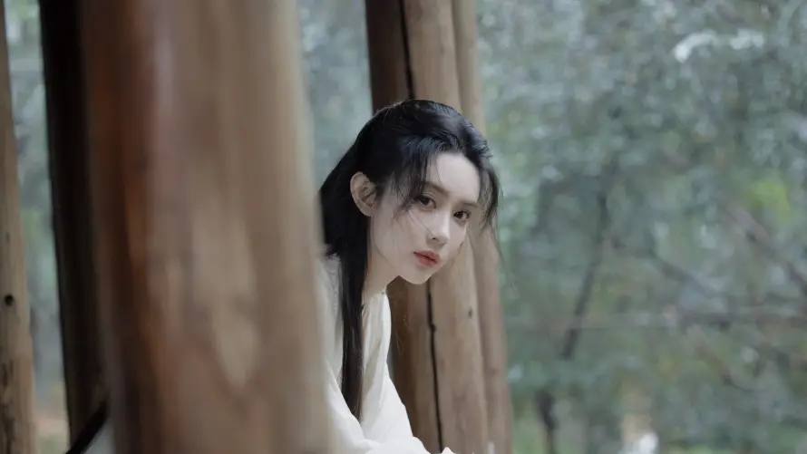4k女明星壁纸-孟子义 - 古装白衣-壁纸分享「哲风壁纸」