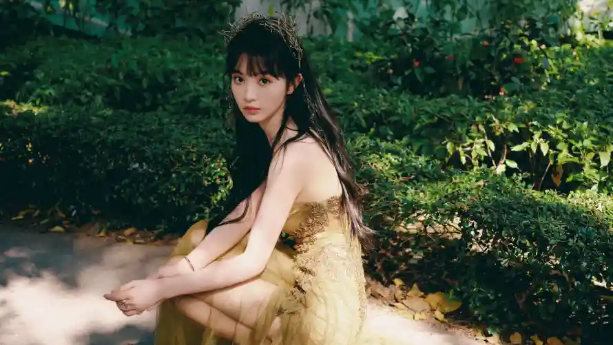 12k女明星壁纸-田曦薇壁纸和黄裙写真-壁纸分享「哲风壁纸」