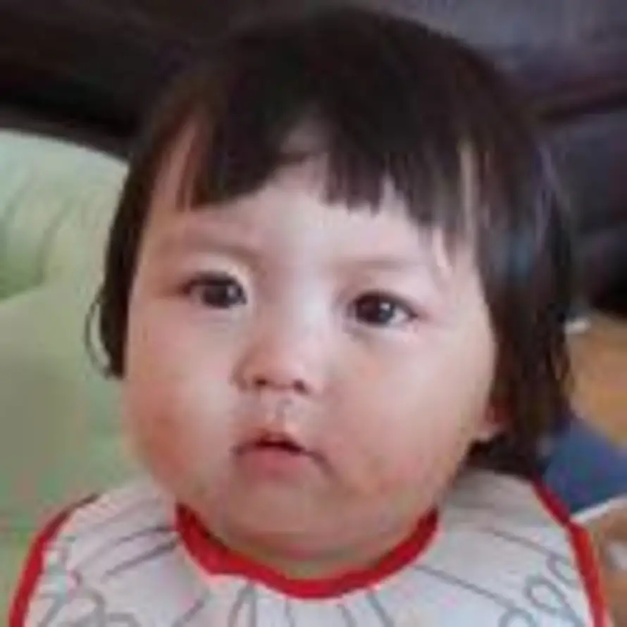 圆滚滚的一身正气的头像