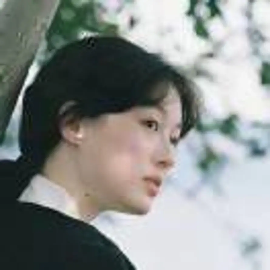十五月十三的头像