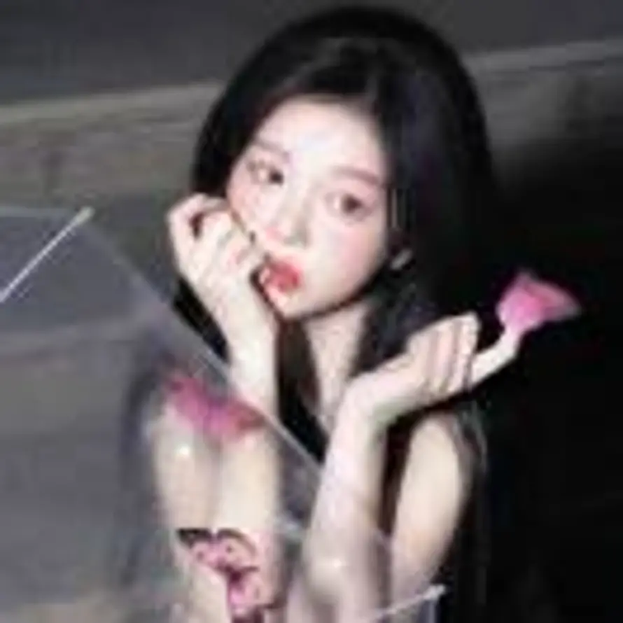 脑袋困掉了.的头像