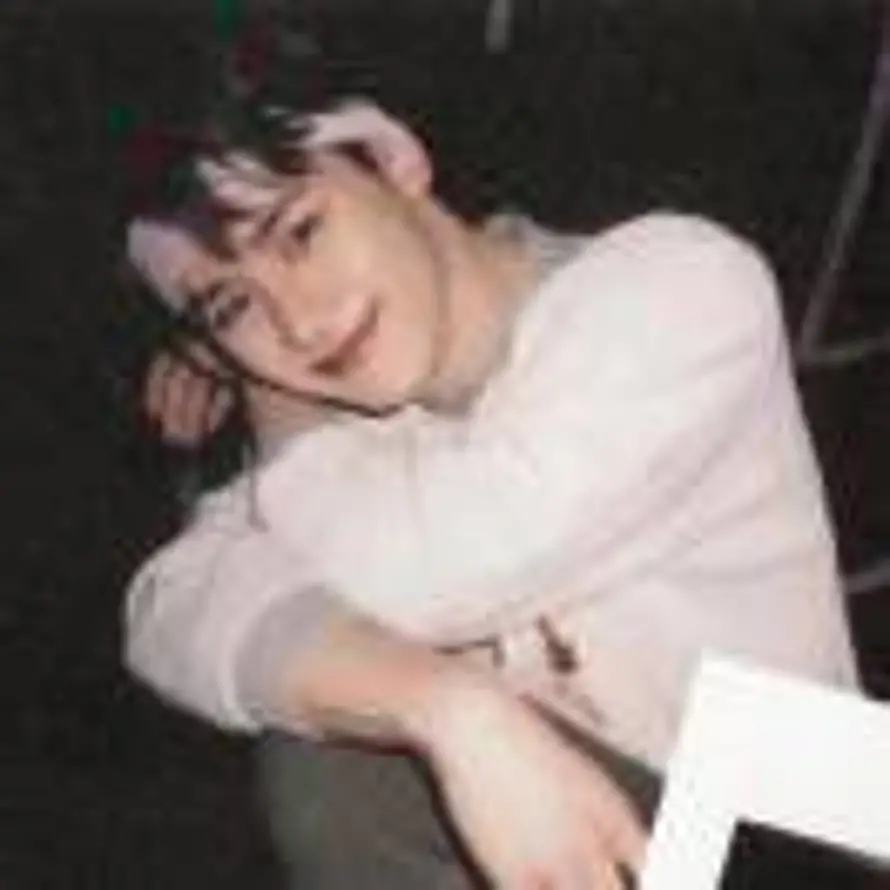 Zephyr Jasper的头像