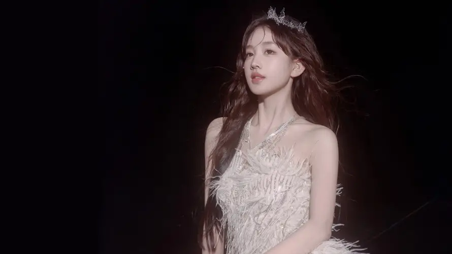2k明星壁纸-赵露思 - 美女-优雅造型壁纸推荐「哲风壁纸」