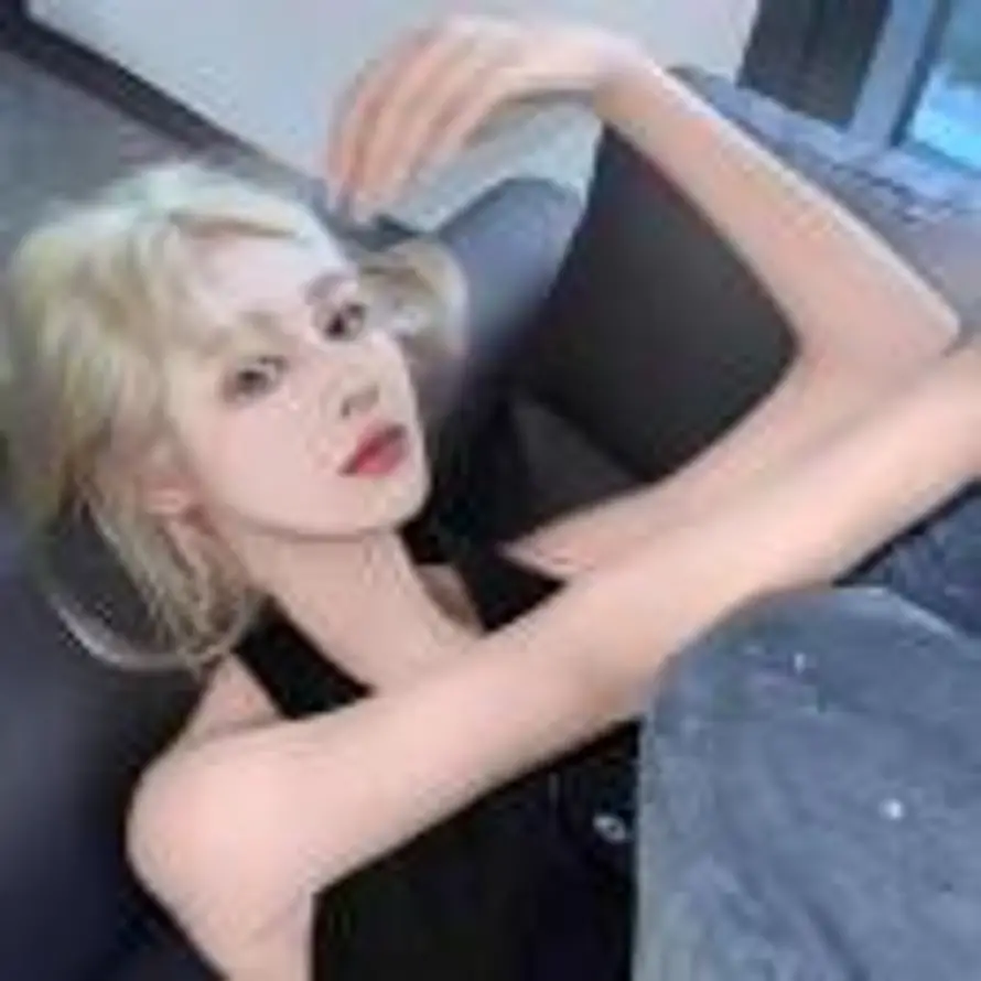 ･᷄ ･᷅的头像