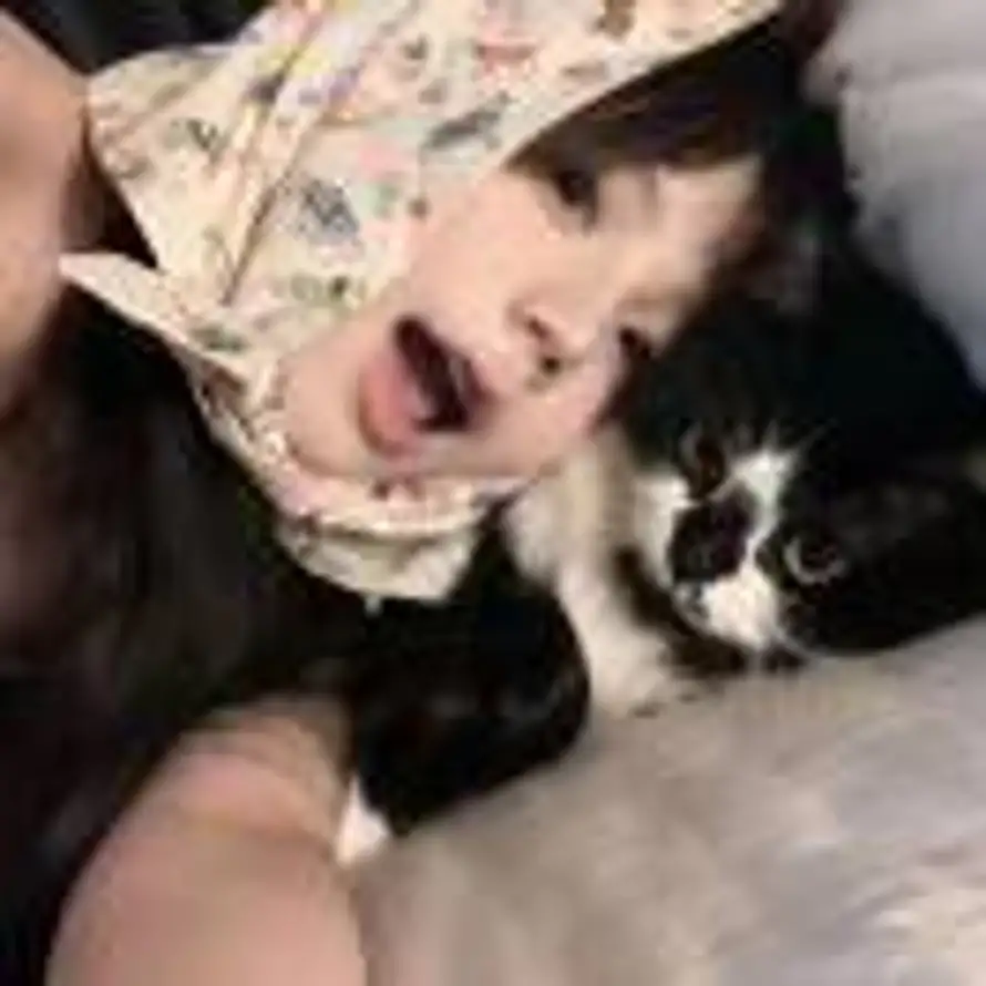 Ambra.的头像