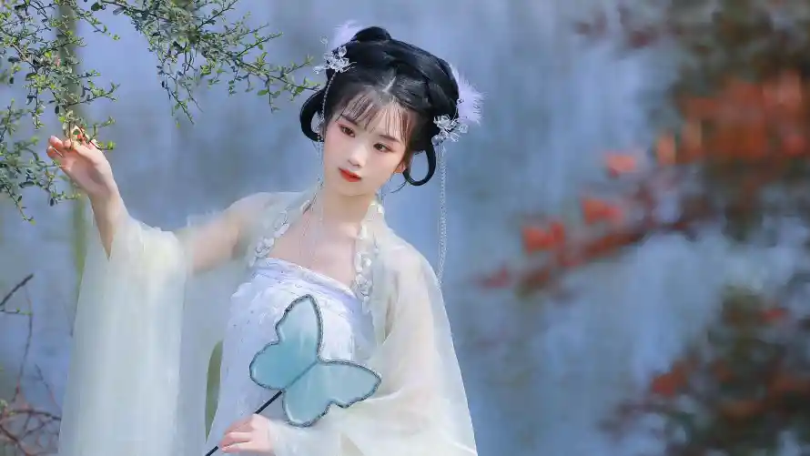 4k古装壁纸-传统服饰 - 美女-古典妆容壁纸推荐「哲风壁纸」