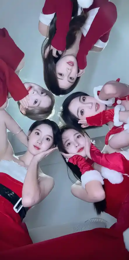 4k美女壁纸 - 小姐姐 - 红色系 - 圣诞美女「哲风壁纸」