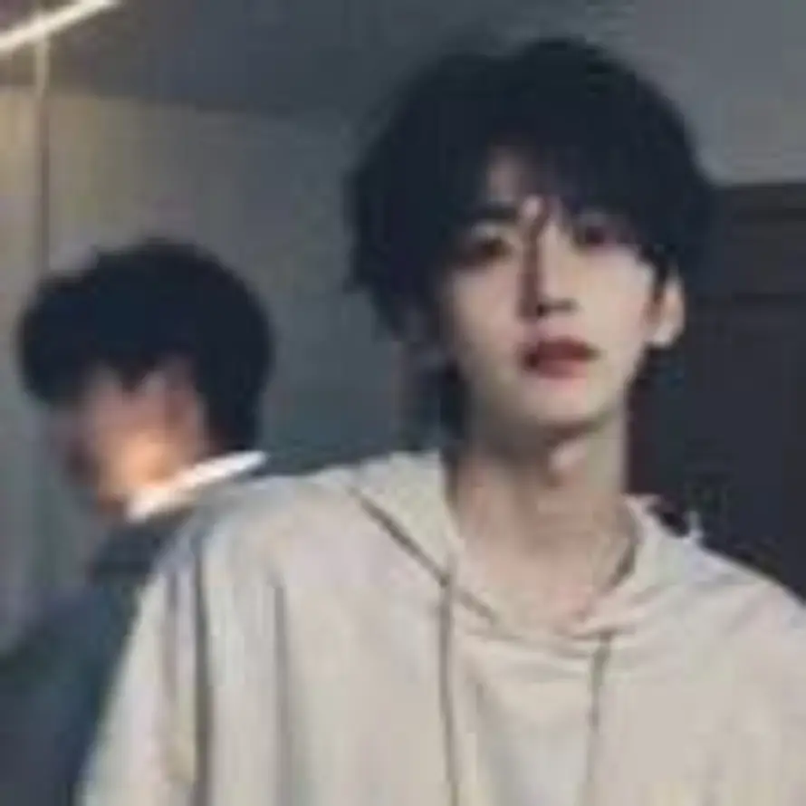 你热不？的头像