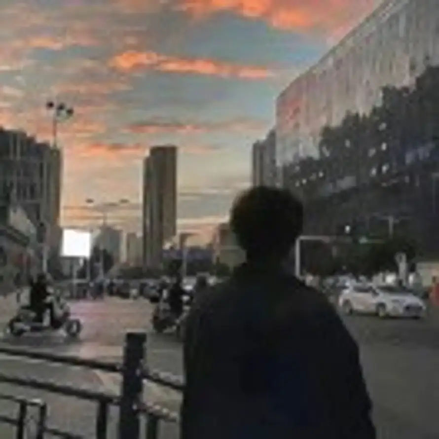 ᝰ蓝҉彤҉治҉້໌ᮨړ࿐的头像