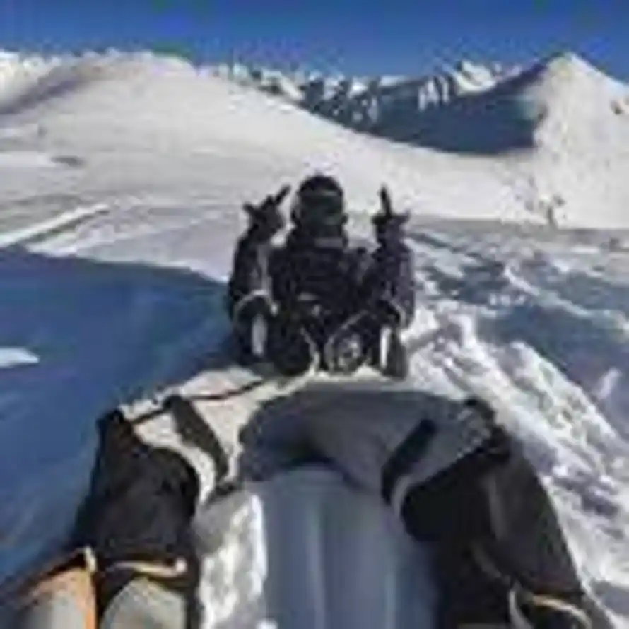 简梦的用户头像 - 哲风壁纸