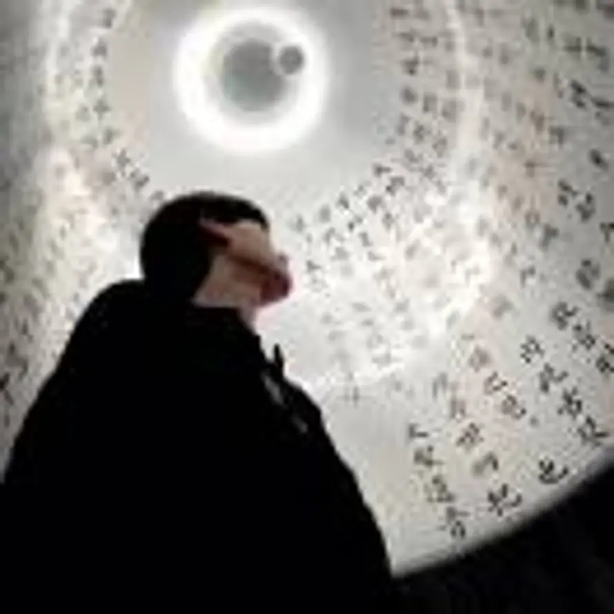 半世的用户头像 - 哲风壁纸