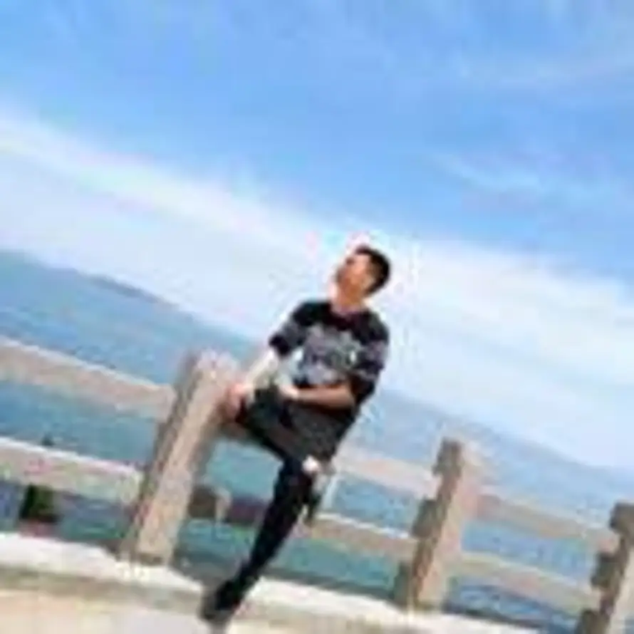 MR.REN的头像