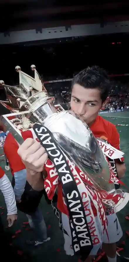 4kC罗壁纸 - 奖杯 - 曼联 - 球星「哲风壁纸」