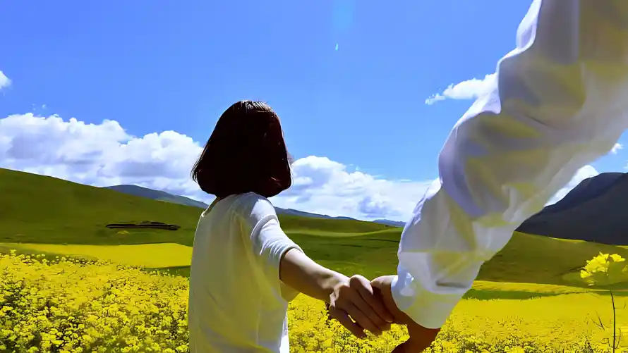 2k亲子壁纸-蓝天壁纸和花田-壁纸分享「哲风壁纸」