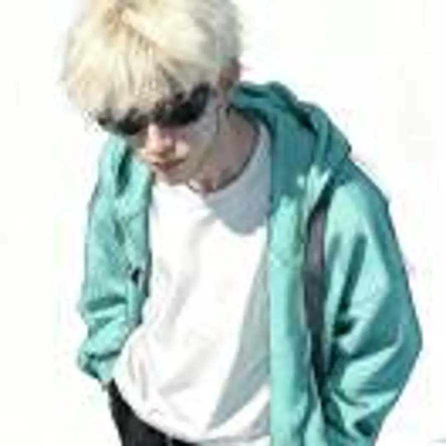 HᗩƘƖᑎ的头像