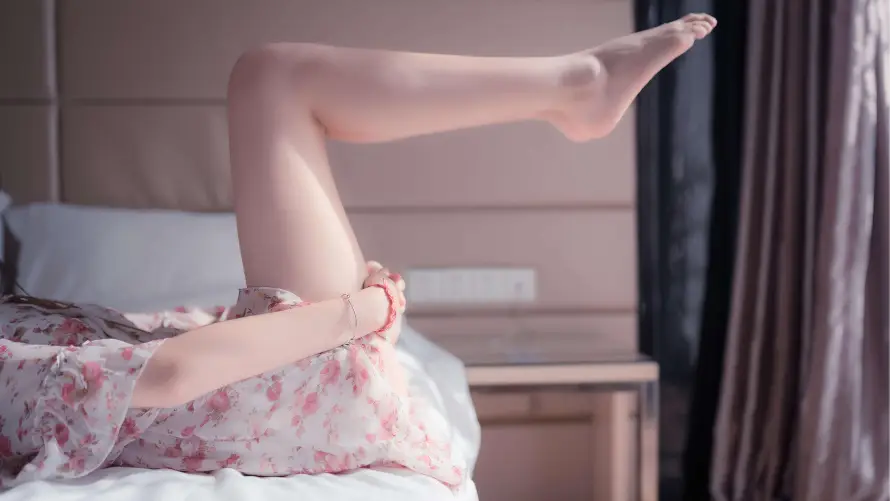 4k卧室壁纸 - 床 - 居家 - 短裙「哲风壁纸」 4k卧室壁纸 - 床 - 居家 - 短裙「哲风壁纸」