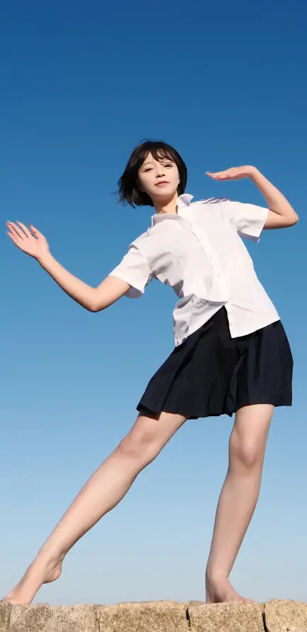 4kjk壁纸 - 少女 - 户外 - 白衬衫「哲风壁纸」