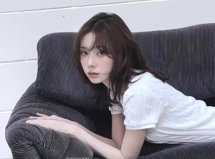 4k休闲壁纸 - 室内 - 沙发 - 金玟庭「哲风壁纸」