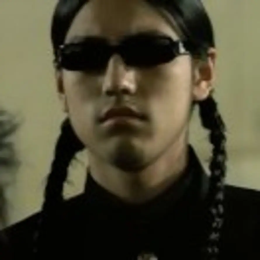 一杯辛辣的酒的头像