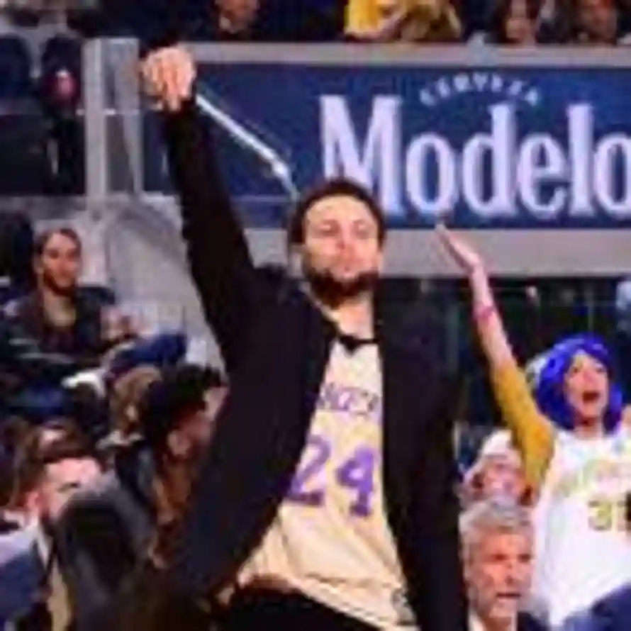 米兰的小铁匠的头像