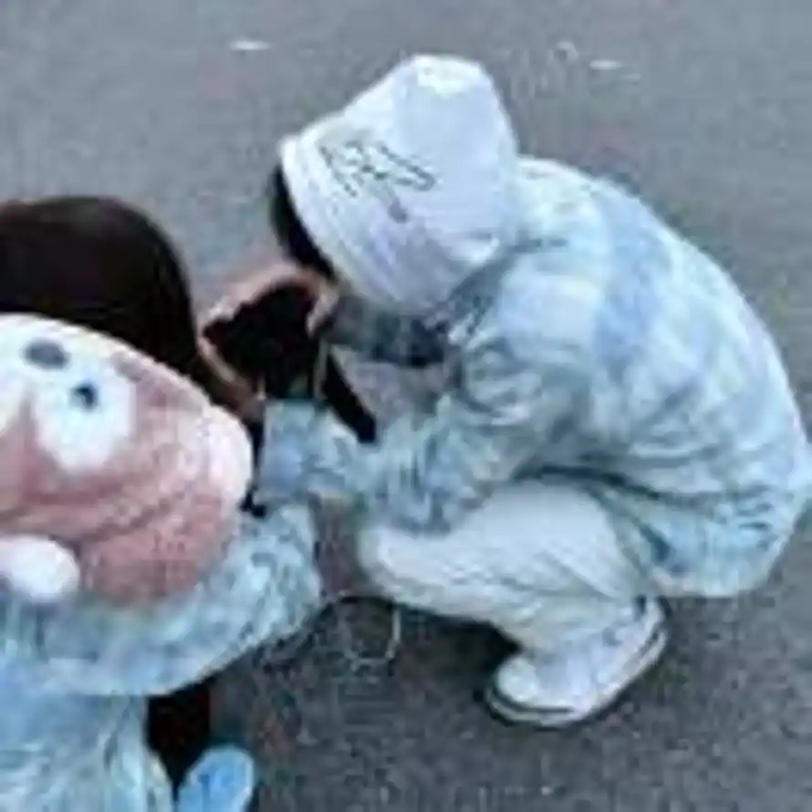 想你爱我如细雨轰鸣的头像