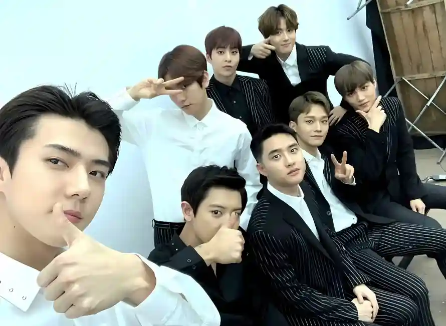 4k帅气壁纸 - 男团 - 西装 - EXO「哲风壁纸」 4k帅气壁纸 - 男团 - 西装 - EXO「哲风壁纸」