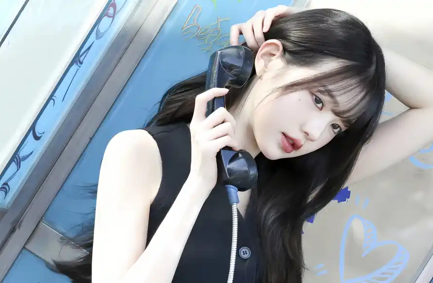 4k红唇壁纸 - 长发 - 张元英 - 电话机「哲风壁纸」 4k红唇壁纸 - 长发 - 张元英 - 电话机「哲风壁纸」