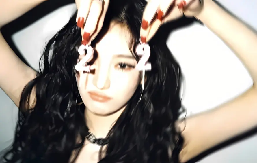 2k项链壁纸-CCD - 宁艺卓-红指甲壁纸分享「哲风壁纸」