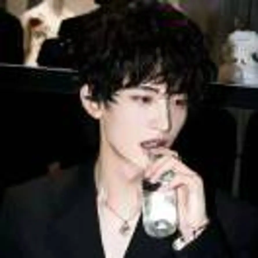 鱼鱼祟祟的头像