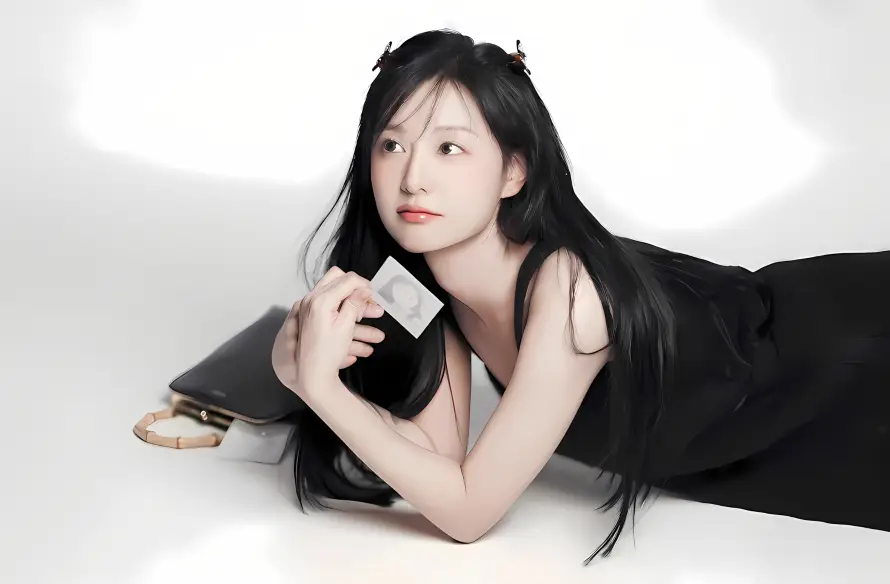 4k吊带壁纸 - 美女 - 迷人 - 长发「哲风壁纸」