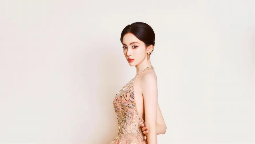 4k优雅壁纸 - 侧身 - 礼服 - 女明星「哲风壁纸」 4k优雅壁纸 - 侧身 - 礼服 - 女明星「哲风壁纸」