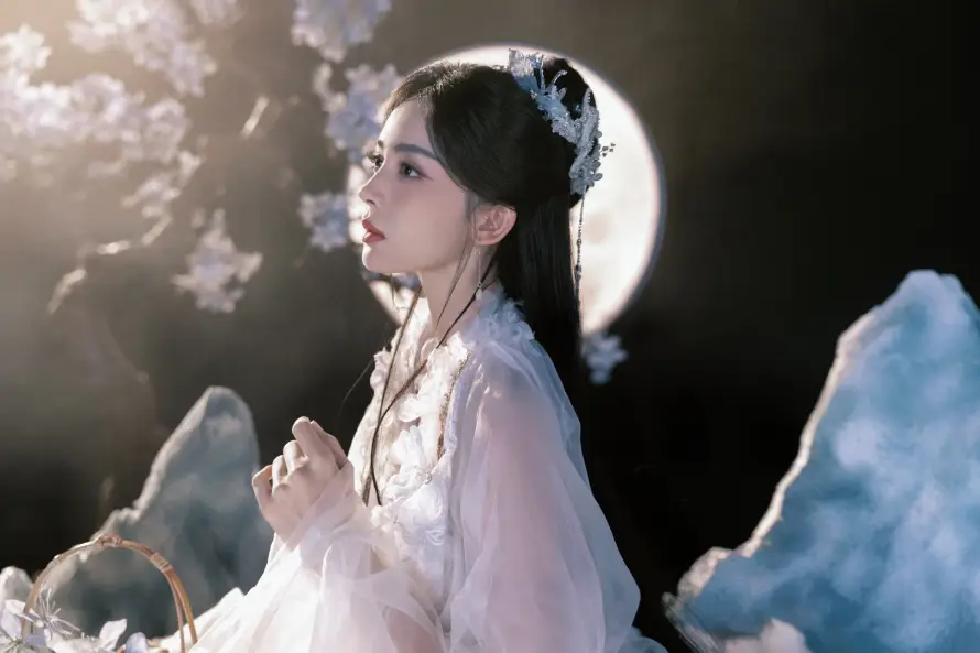 4k古装壁纸 - 古风 - 月亮 - 樱花「哲风壁纸」 4k古装壁纸 - 古风 - 月亮 - 樱花「哲风壁纸」