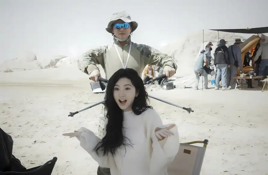 4k可爱壁纸 - 户外 - 景甜 - 沙漠「哲风壁纸」 4k可爱壁纸 - 户外 - 景甜 - 沙漠「哲风壁纸」