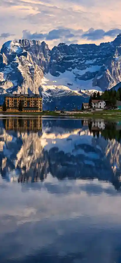 4k云朵壁纸 - 倒影 - 山峰 - 建筑「哲风壁纸」