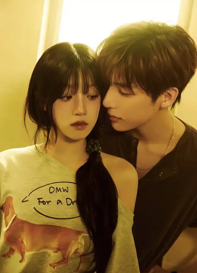 4k偏黄壁纸 - 情侣 - 男生 - 长发「哲风壁纸」