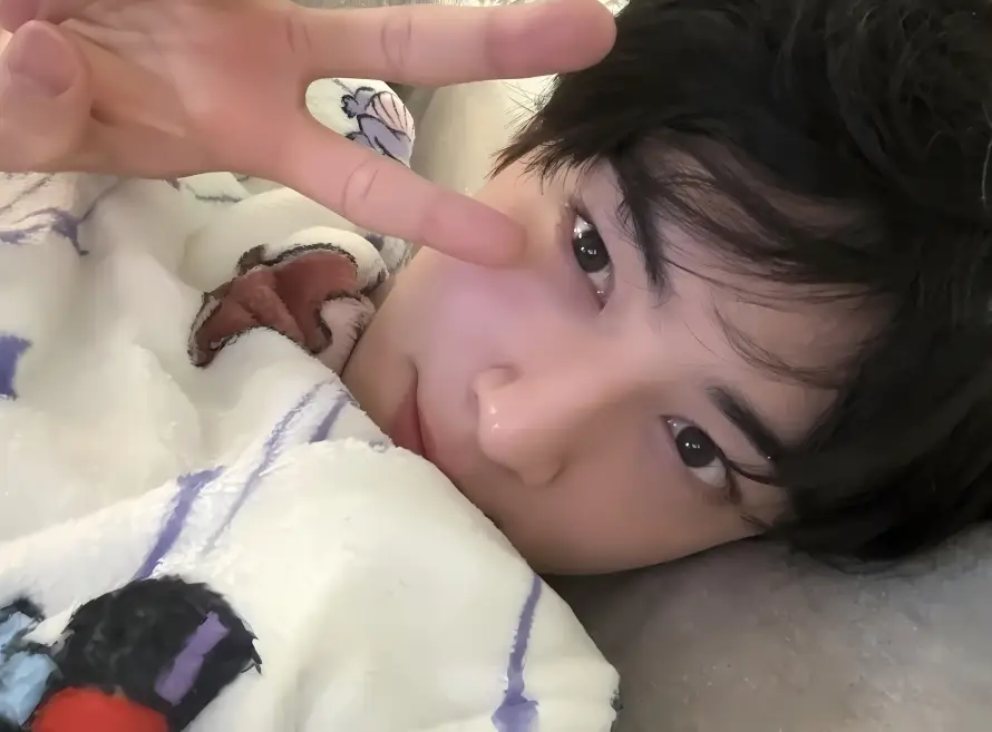 2k休闲壁纸-车银优 - 毯子-壁纸推荐「哲风壁纸」