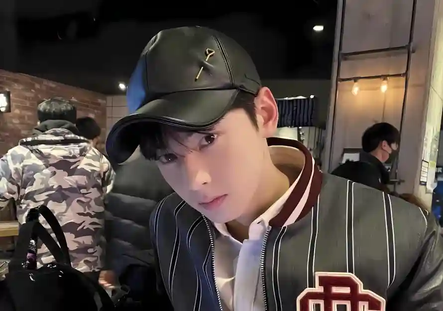 2k棒球帽壁纸-车银优壁纸和室内场景-时尚穿搭「哲风壁纸」