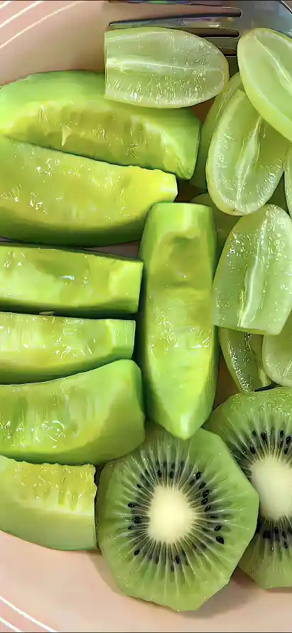 4k切片壁纸 - 蔬菜 - 青瓜 - 猕猴桃「哲风壁纸」