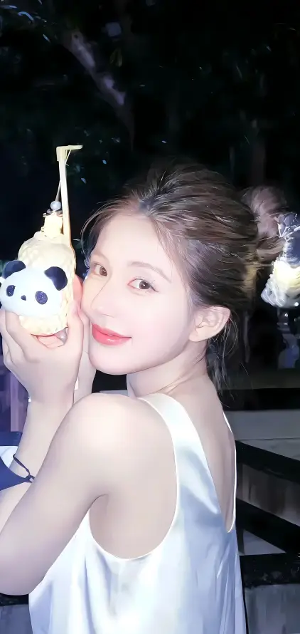 4k明媚壁纸 - 清新 - 甜美 - 赵露思「哲风壁纸」