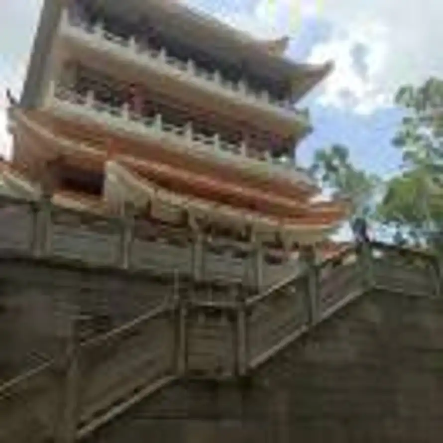 用户孤独的狼的头像