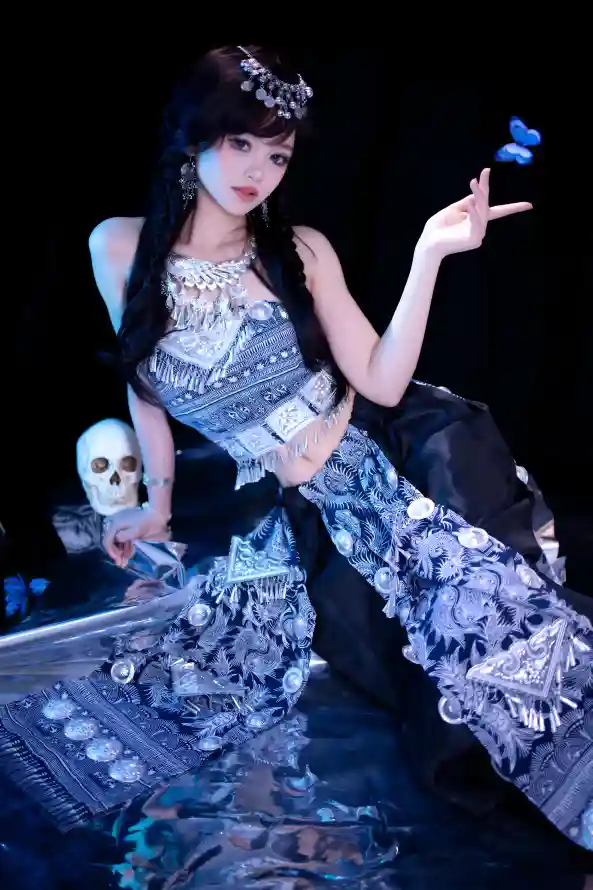 4k苗族壁纸 - 银饰 - 少数民族 - 苗族服饰「哲风壁纸」