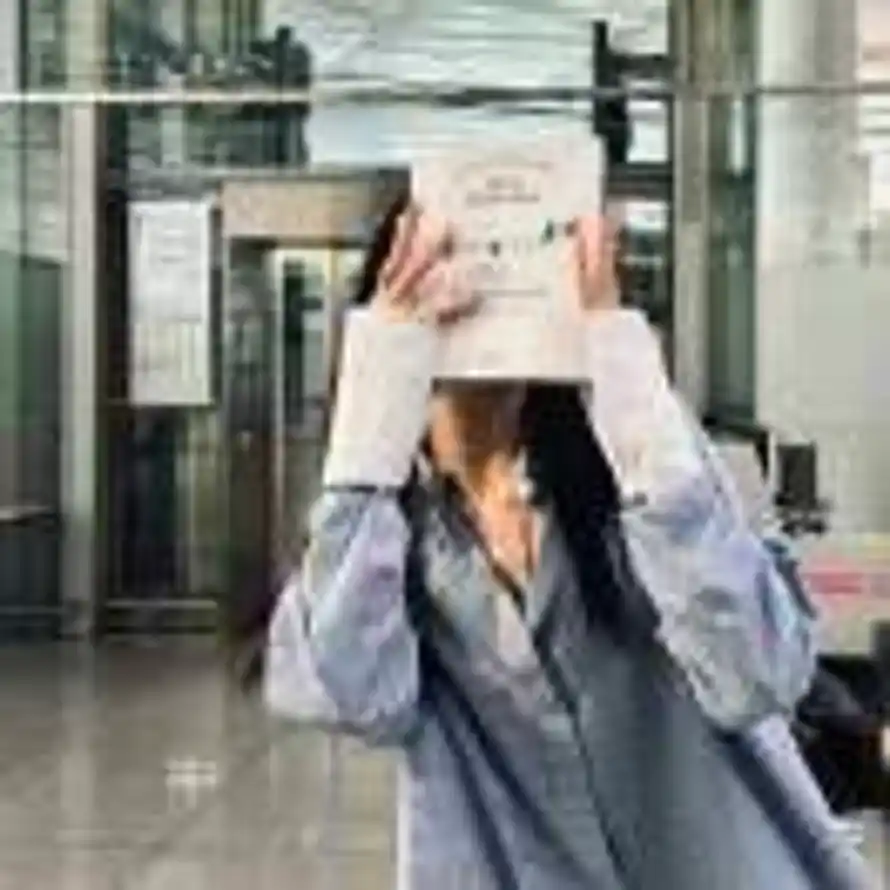 晨光熹微的头像