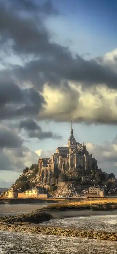 4k云朵壁纸 - 城堡 - 天空 - 宫殿「哲风壁纸」