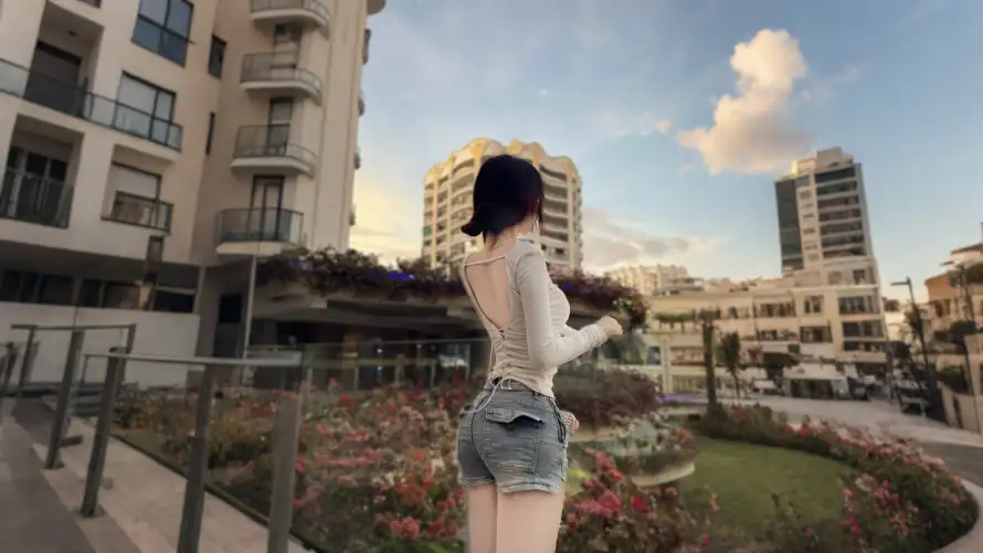 4k城市壁纸 - 建筑 - 白衣 - 短裤「哲风壁纸」 4k城市壁纸 - 建筑 - 白衣 - 短裤「哲风壁纸」