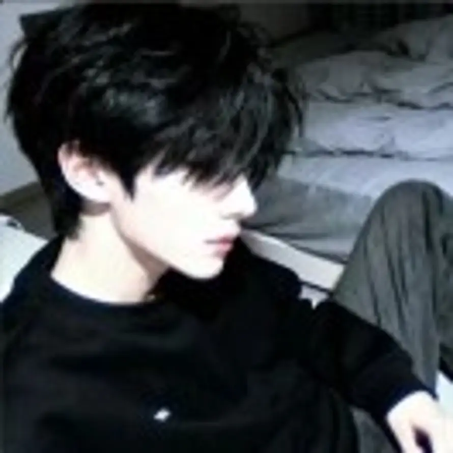 AAA亦坤 招主播的头像